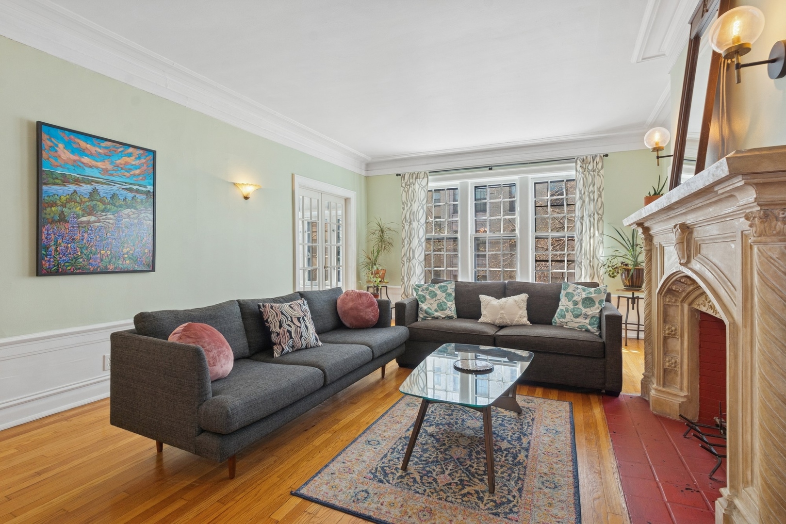 510 W SURF Street Unit: 2