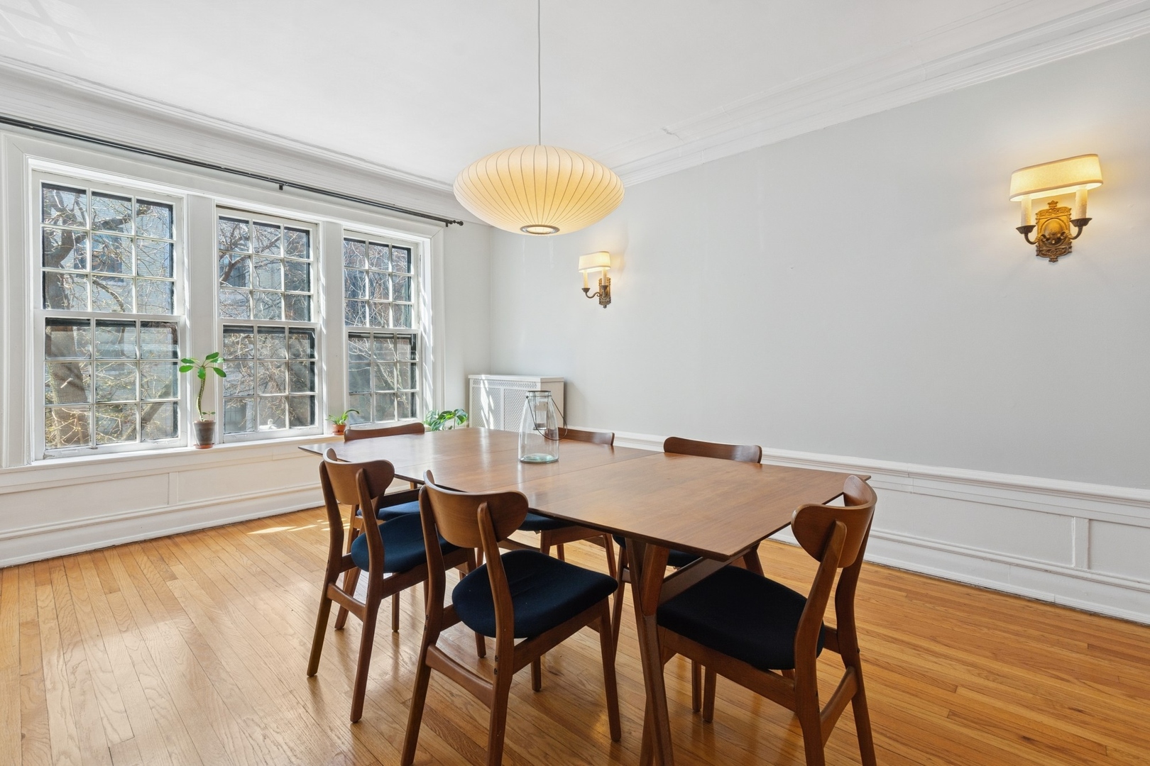 510 W SURF Street Unit: 2