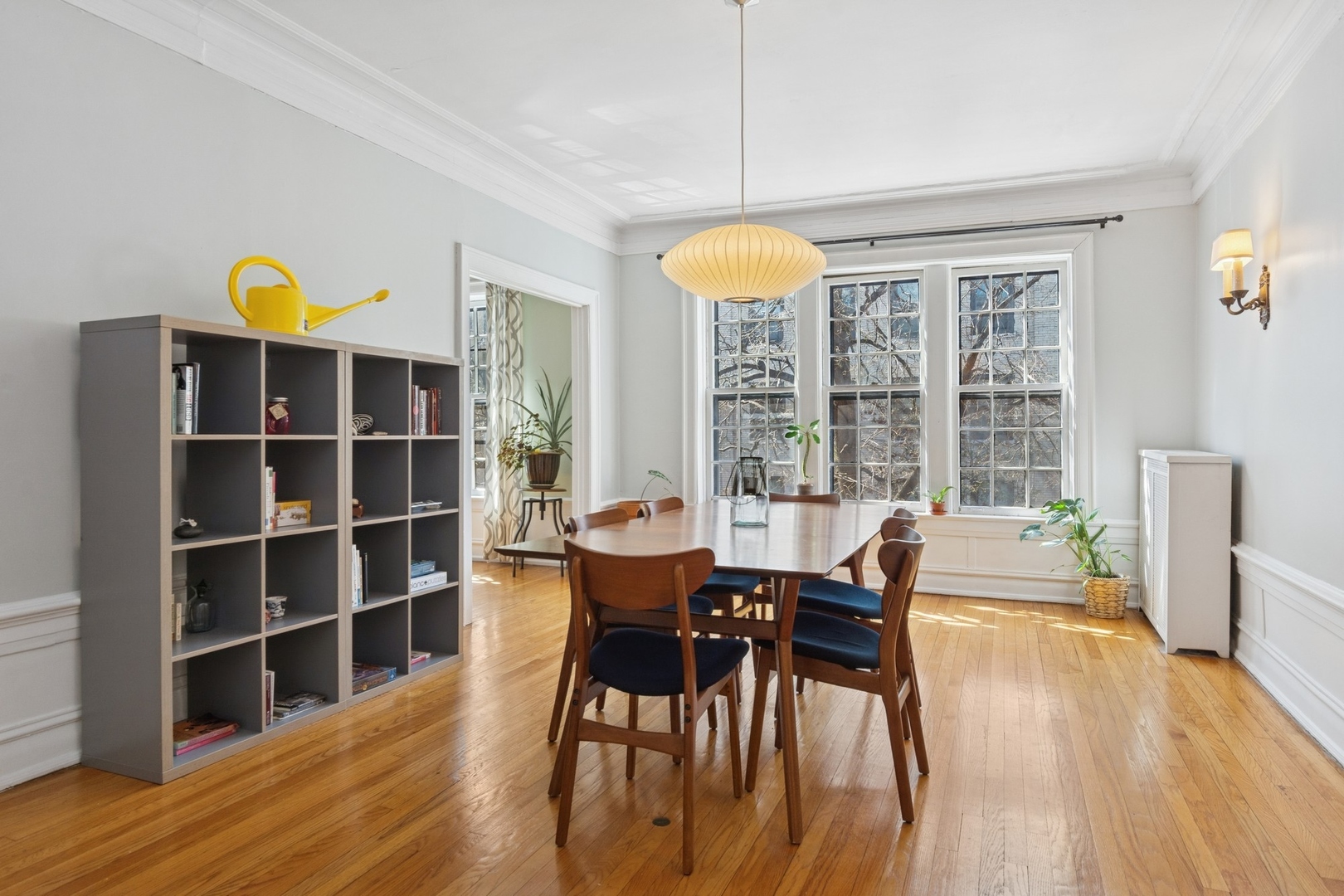 510 W SURF Street Unit: 2