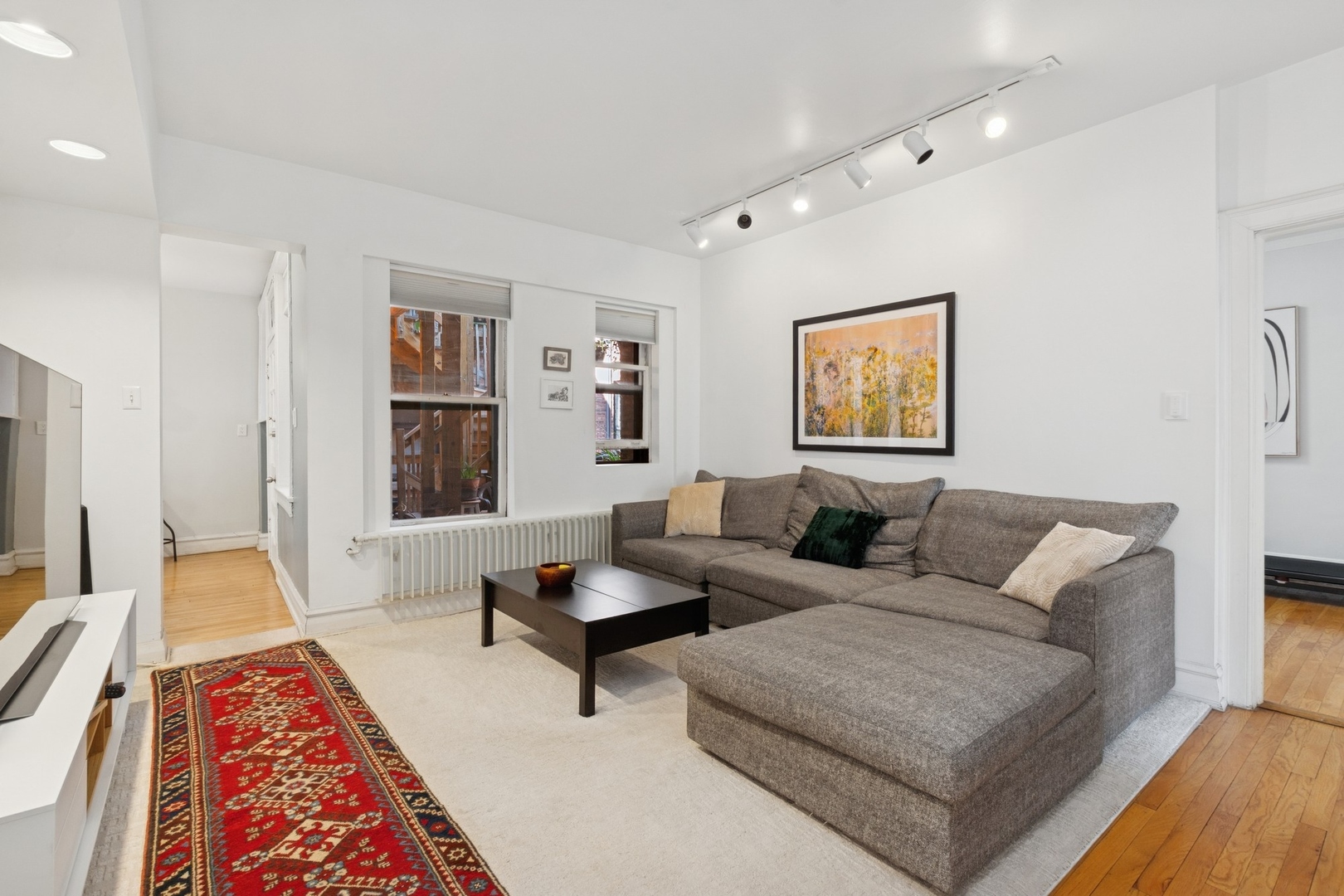 510 W SURF Street Unit: 2