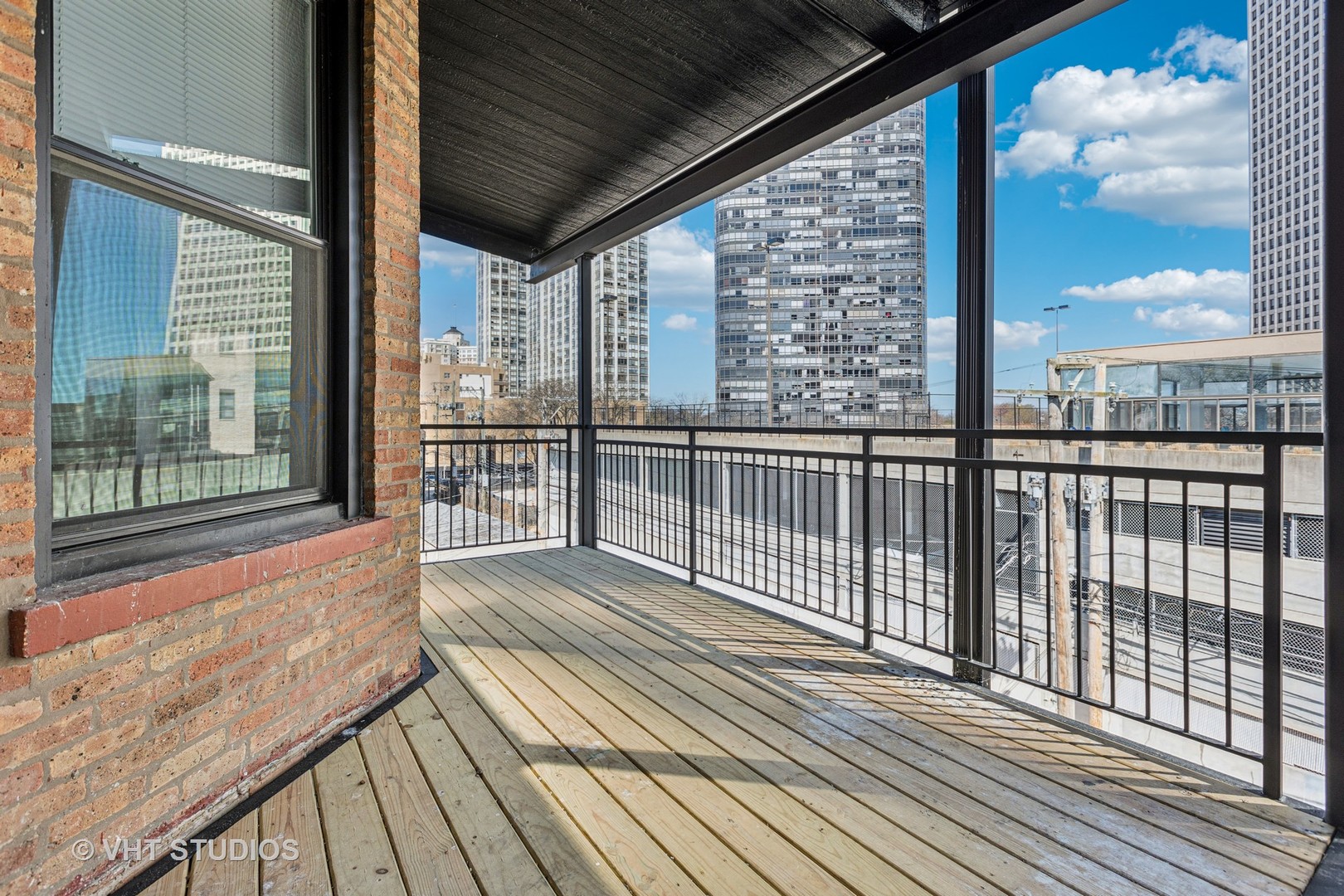 5333 N Kenmore Avenue Unit: 2N
