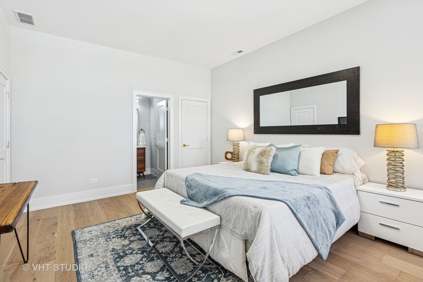 5333 N Kenmore Avenue Unit: 2N