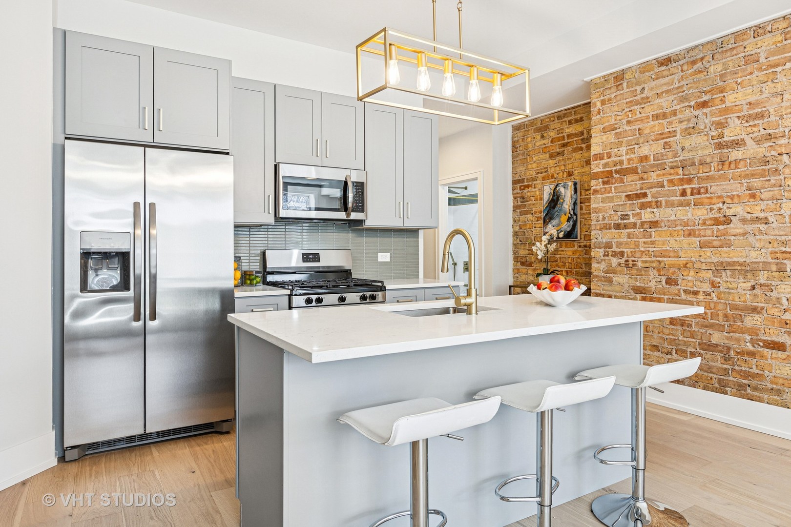 5333 N Kenmore Avenue Unit: 2N