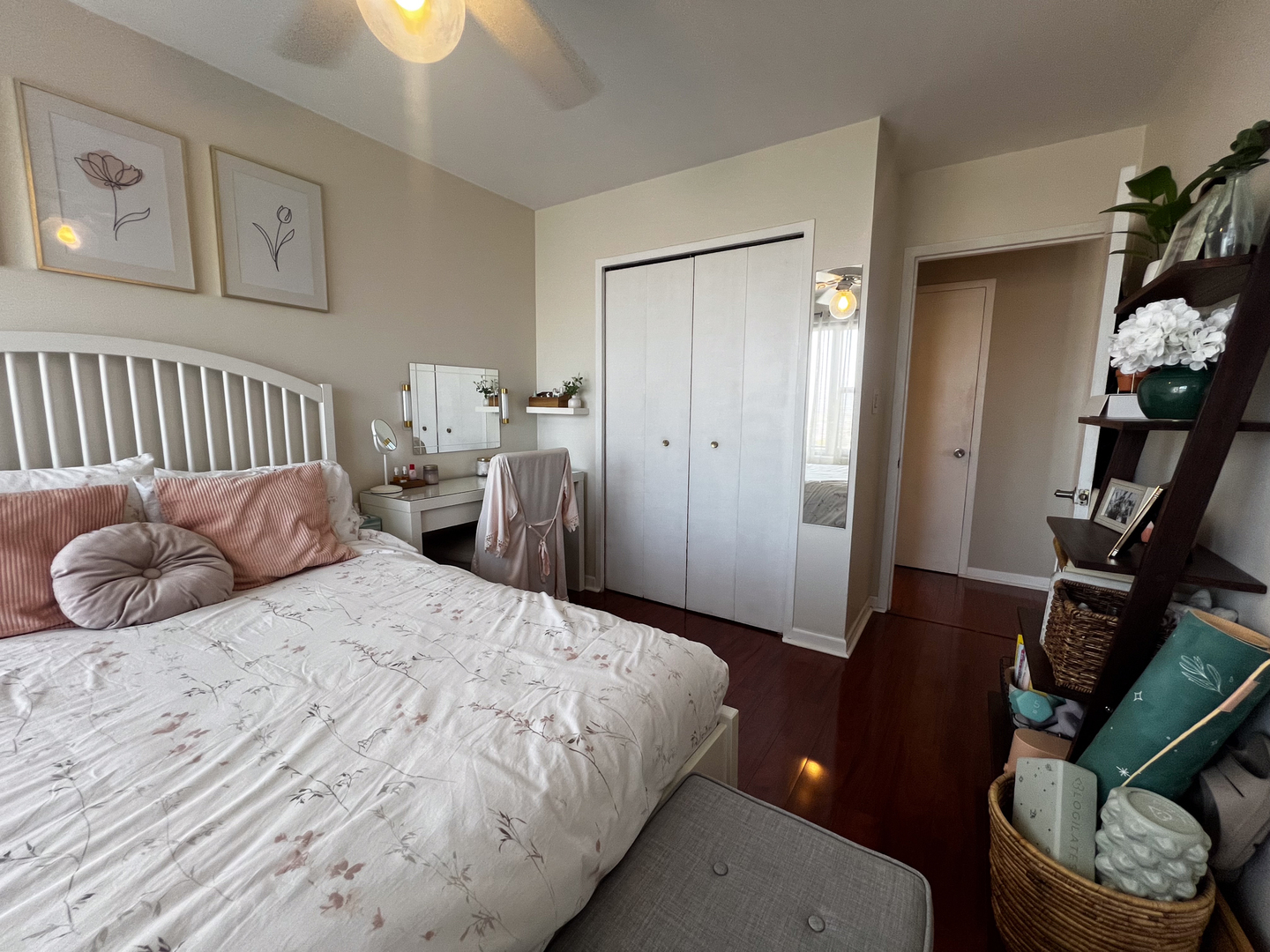 3420 N Lake Shore Drive Unit: 17LM