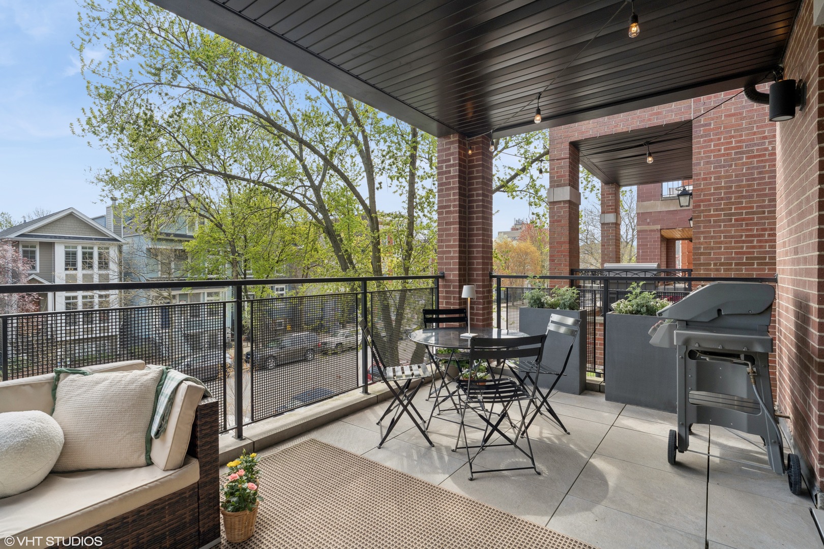 2846 N Racine Avenue Unit: 2