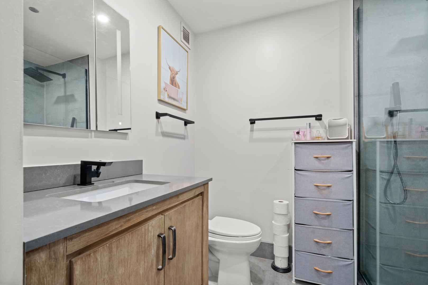 600 N Kingsbury Street Unit: 904