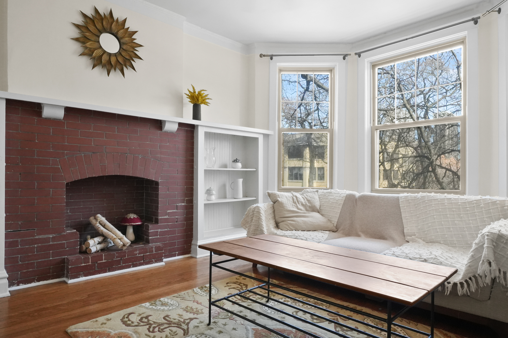 5924 N MAGNOLIA Avenue Unit: 2N