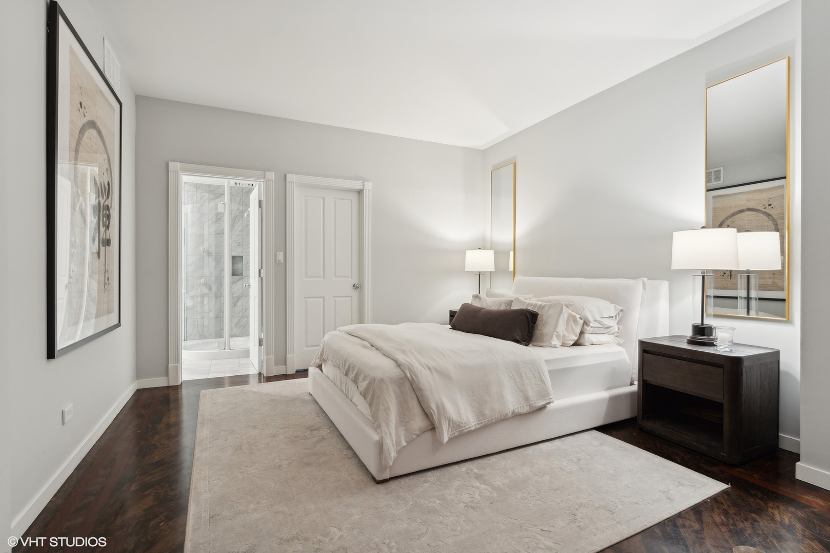 123 W Oak Street Unit: P