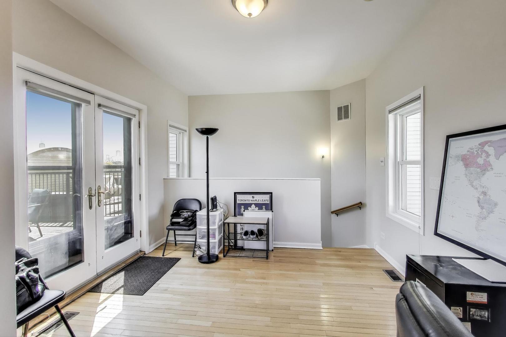 1334 W WEBSTER Avenue Unit: B