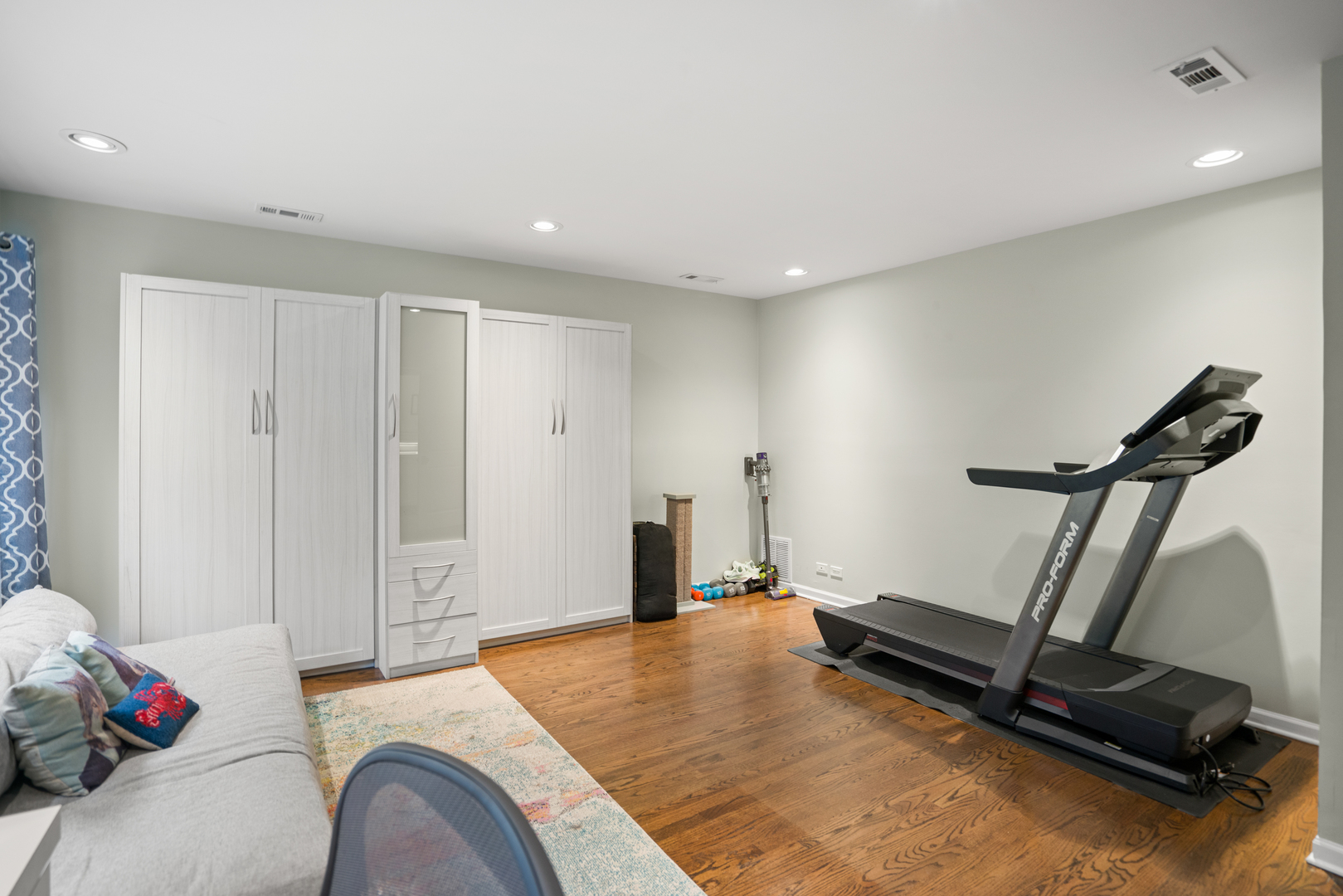 1661 N DAYTON Street Unit: C