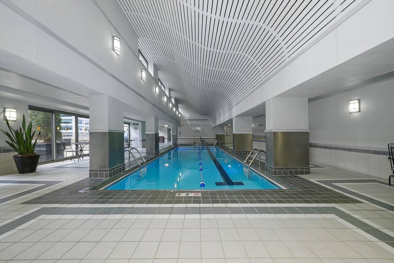 440 N WABASH Avenue Unit: 2208