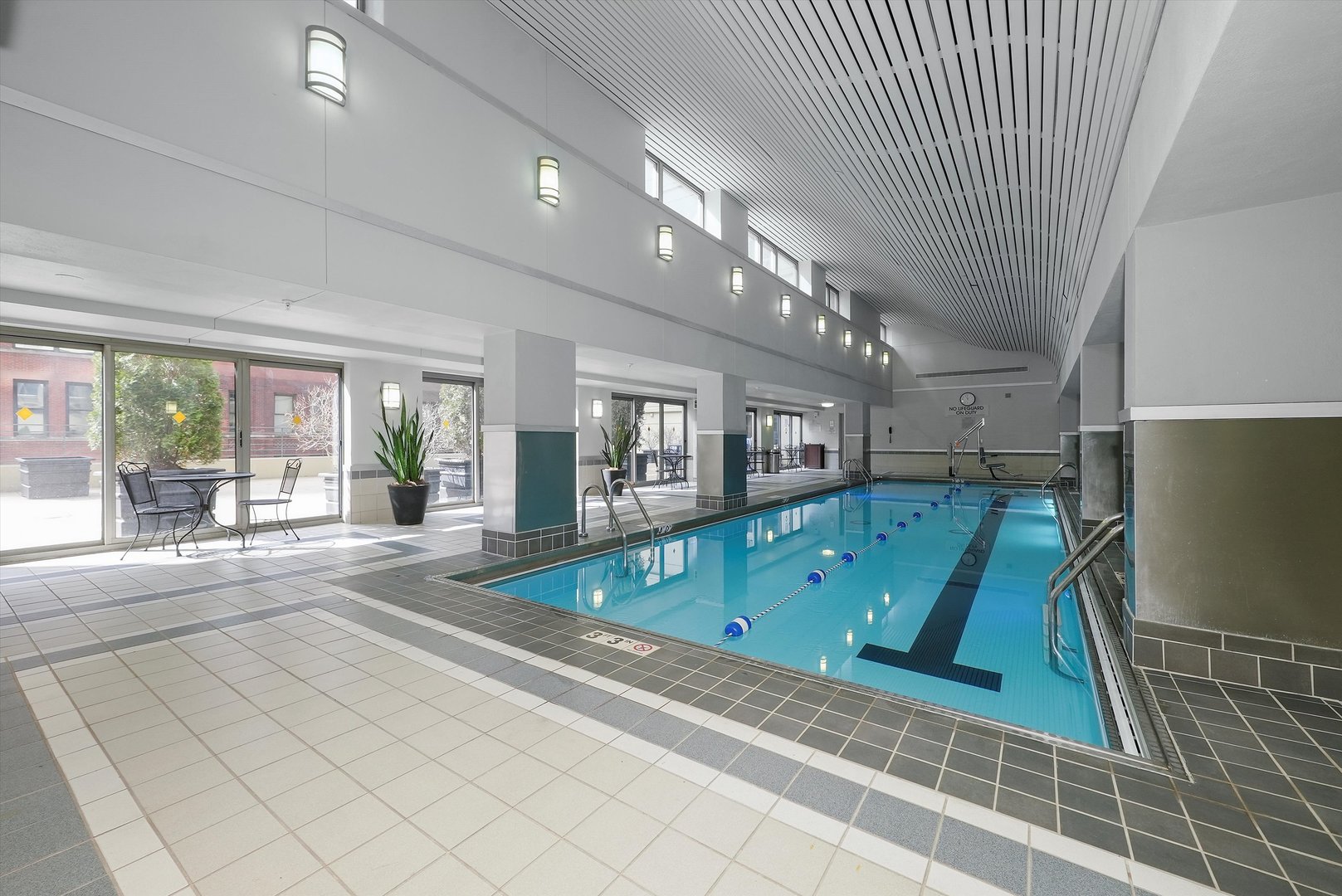 440 N WABASH Avenue Unit: 2208