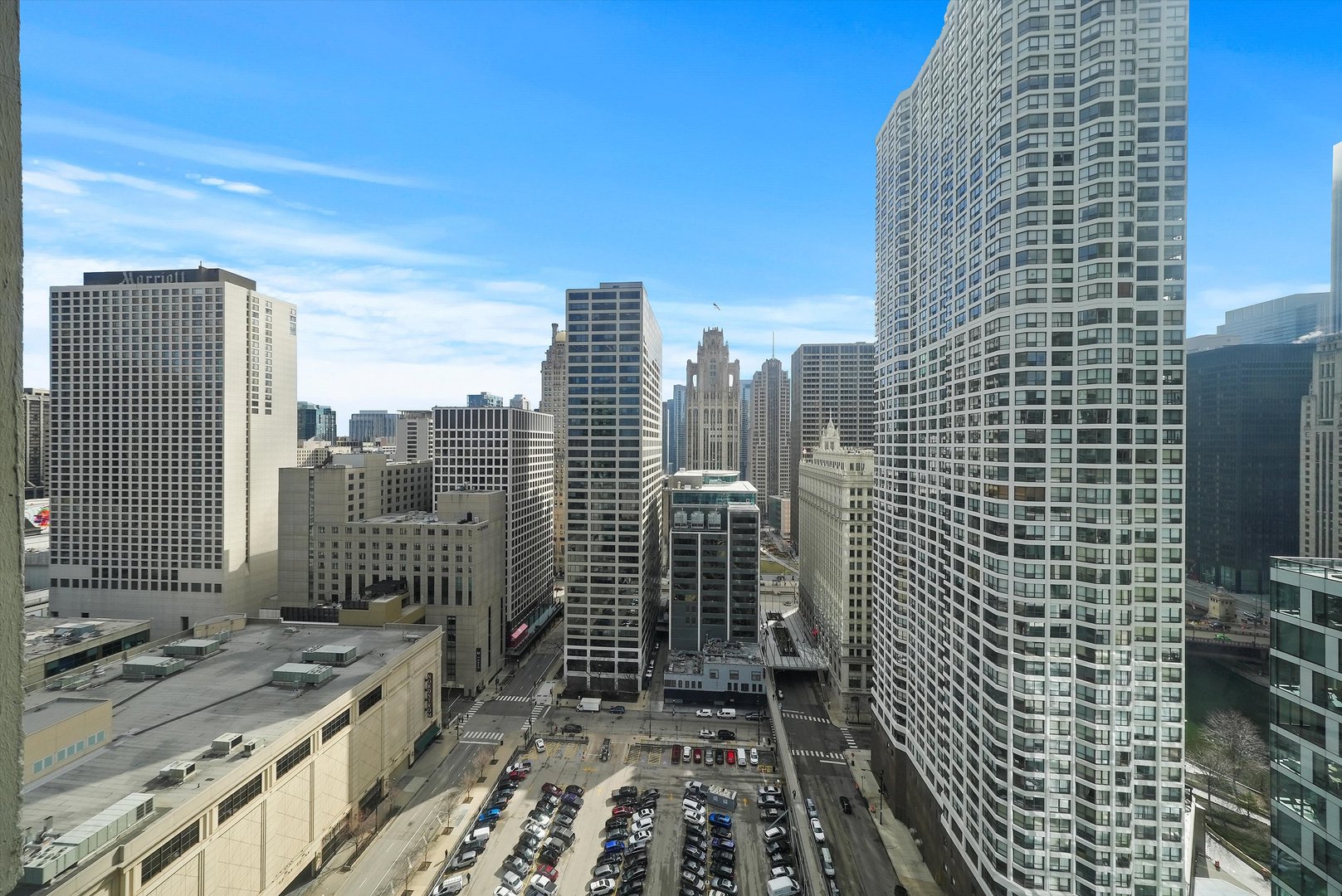 440 N WABASH Avenue Unit: 2208