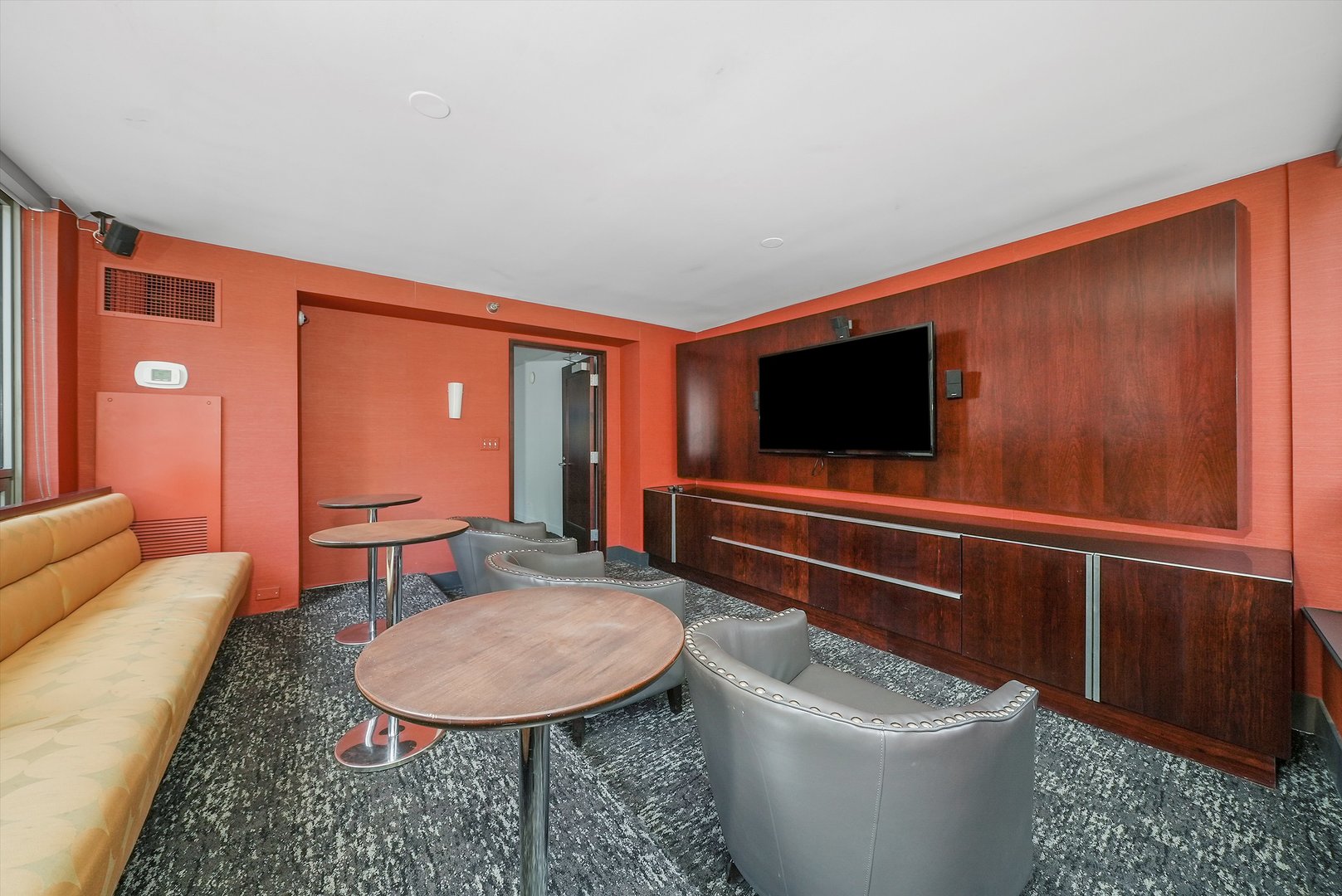 440 N WABASH Avenue Unit: 2208
