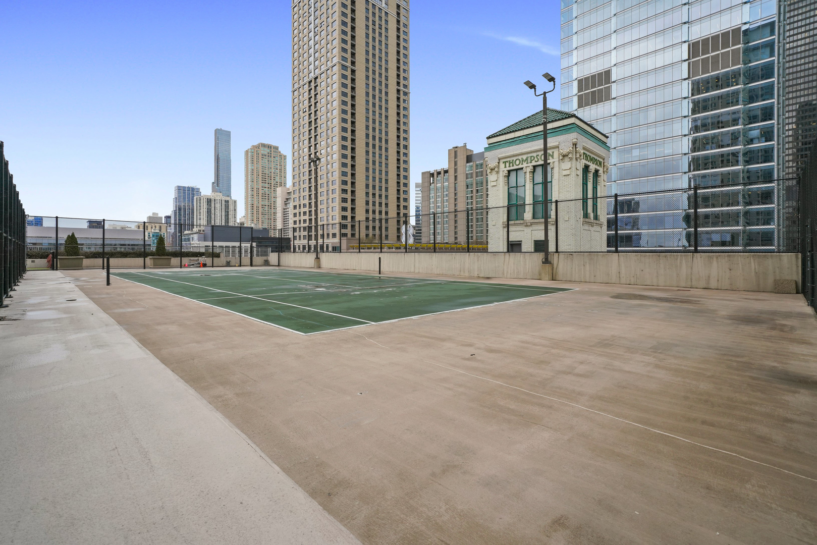 345 N La Salle Drive Unit: 1205