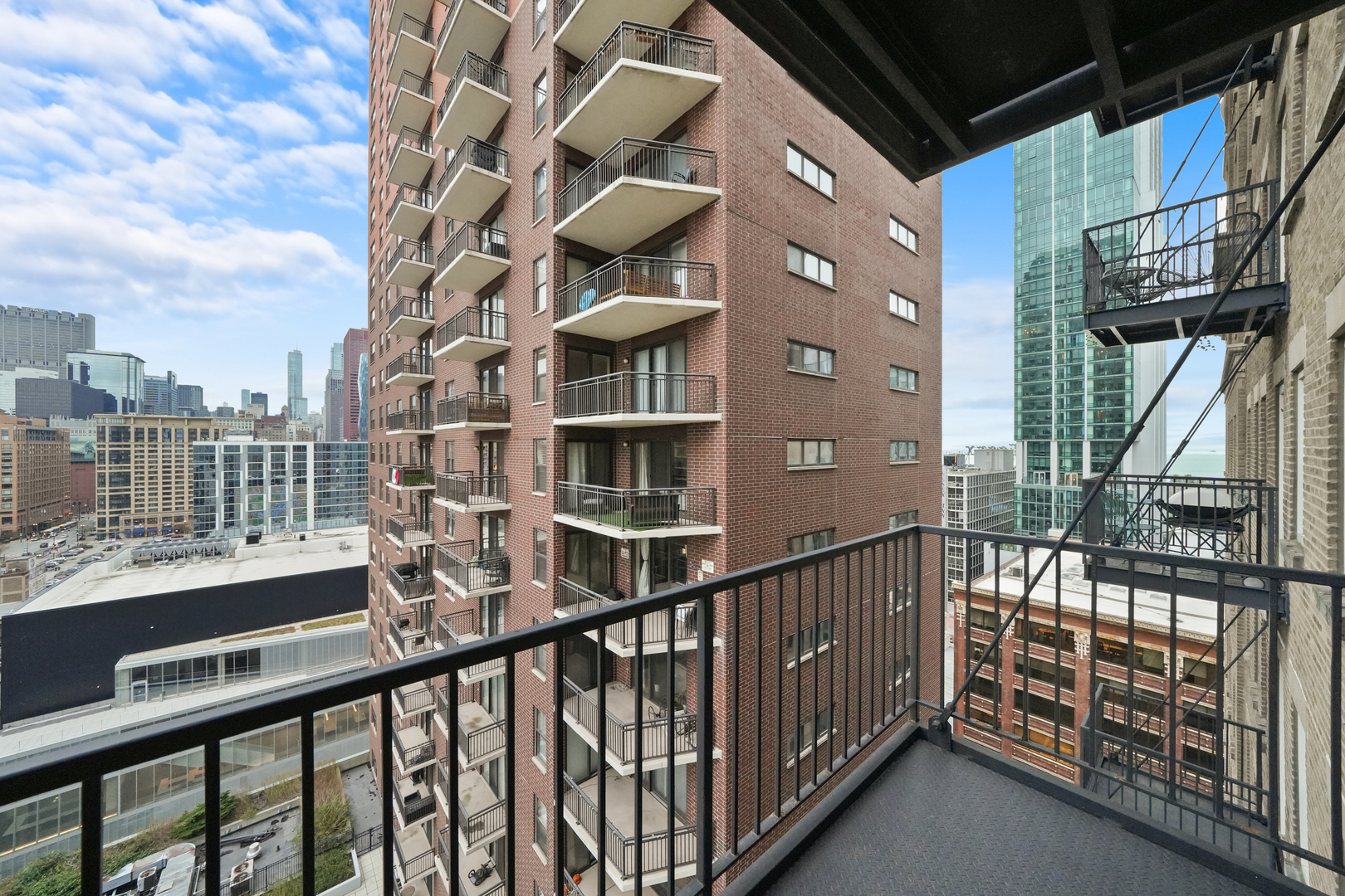 40 E 9th Street Unit: 1508