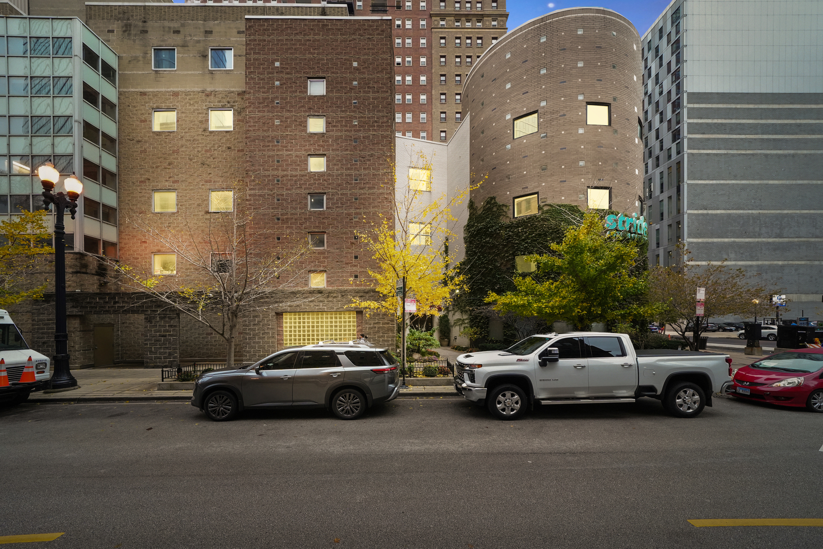 40 E 9th Street Unit: 1508