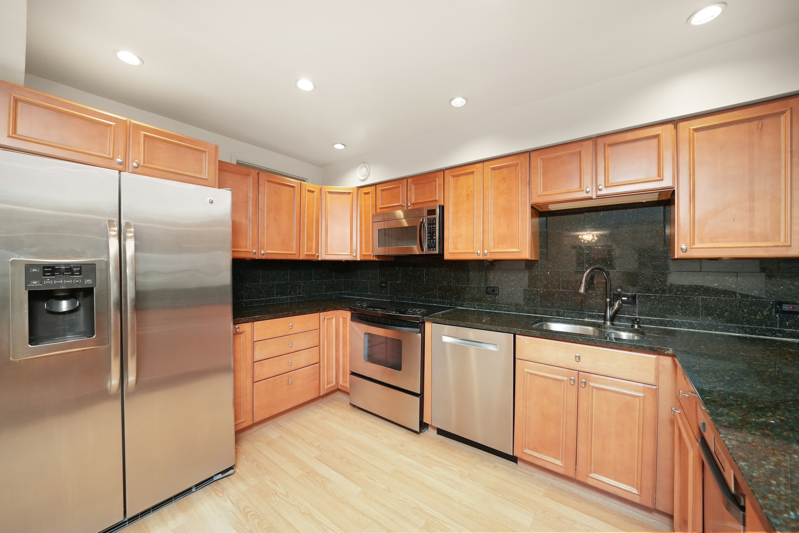 40 E 9th Street Unit: 1508