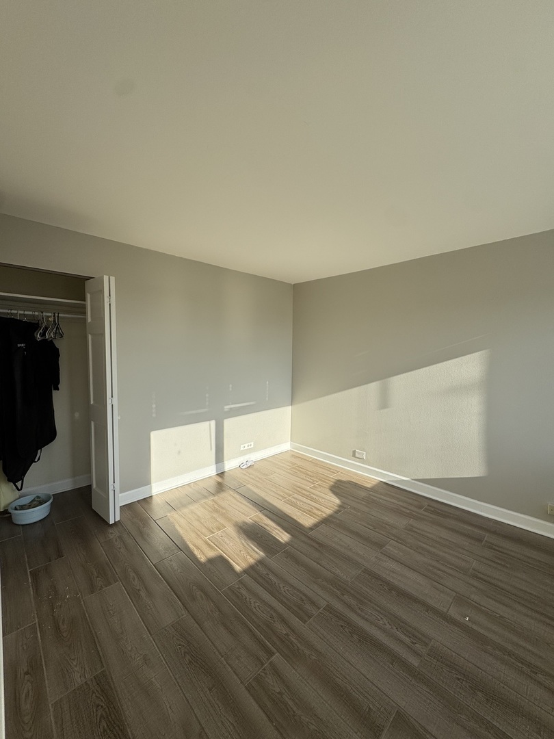 1355 N SANDBURG Terrace Unit: 1605