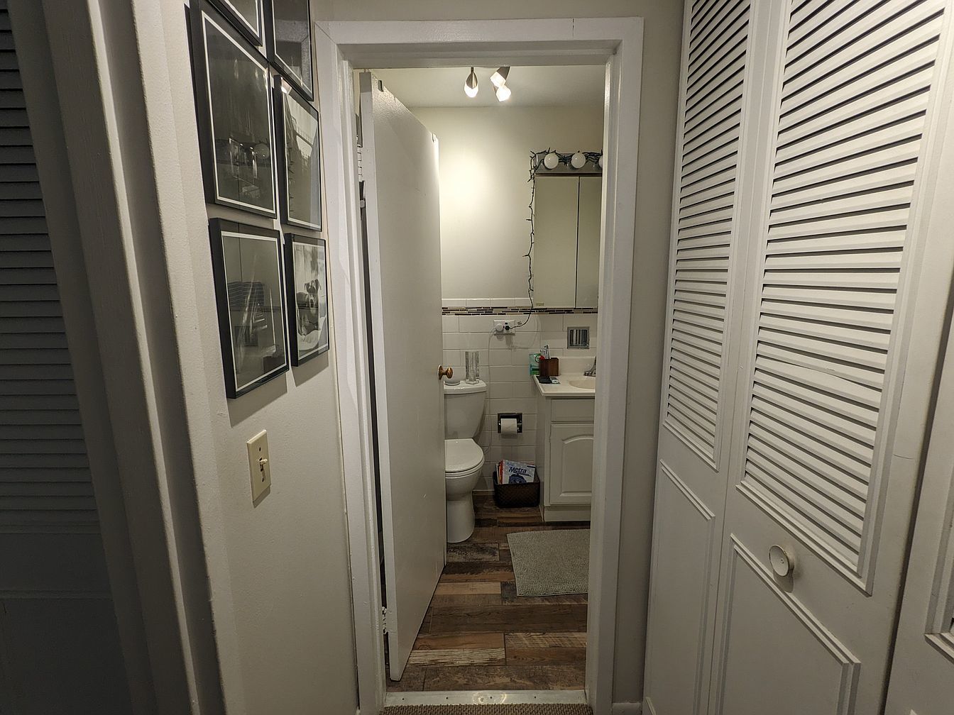 539 W Stratford Place Unit: 302