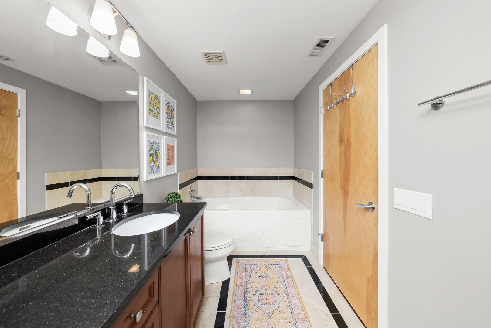 3946 N Ravenswood Avenue Unit: 406