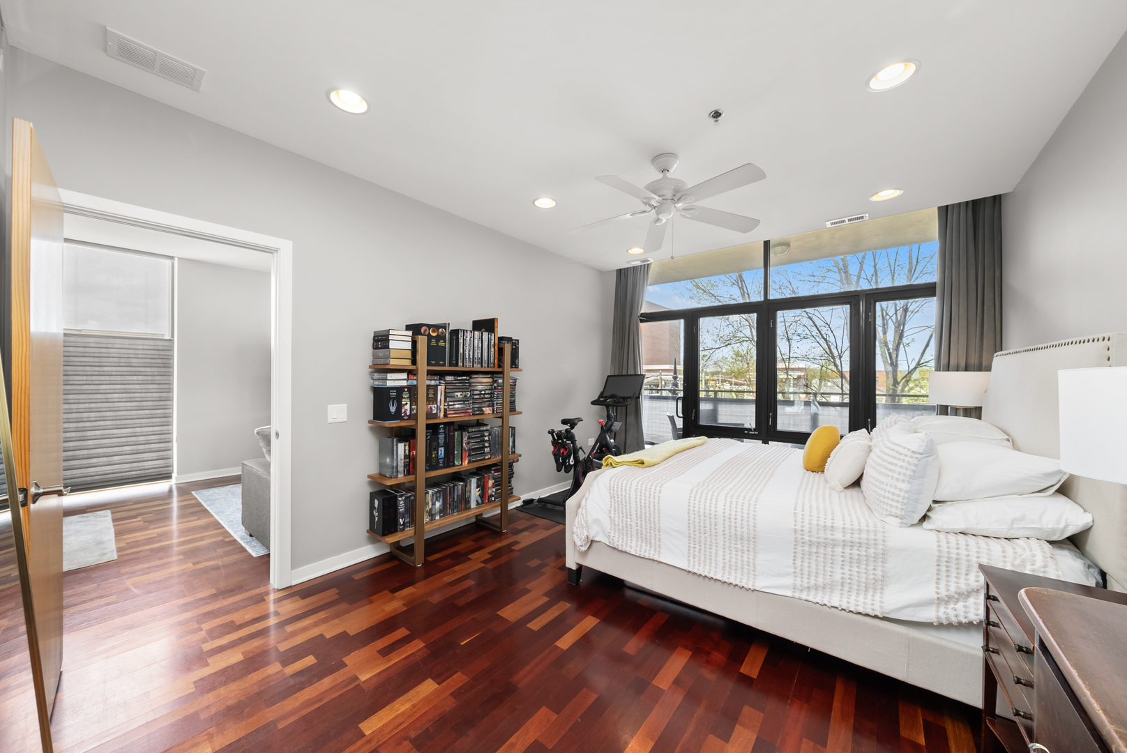 3946 N Ravenswood Avenue Unit: 406