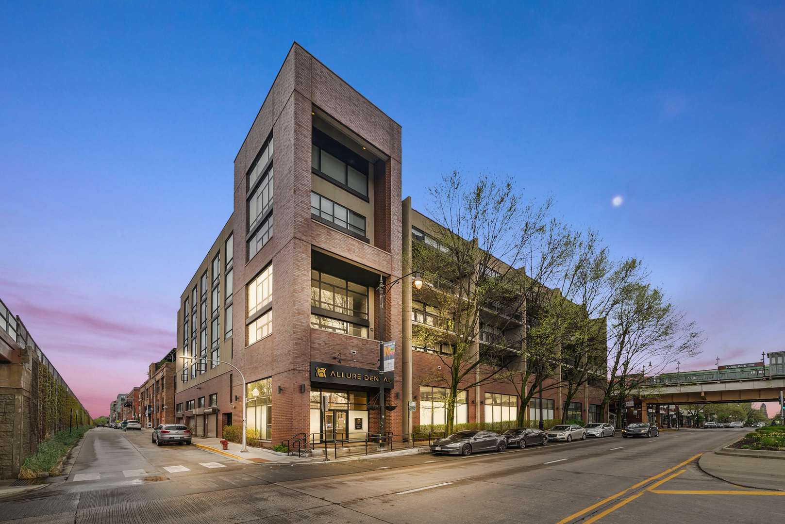 3946 N Ravenswood Avenue Unit: 406