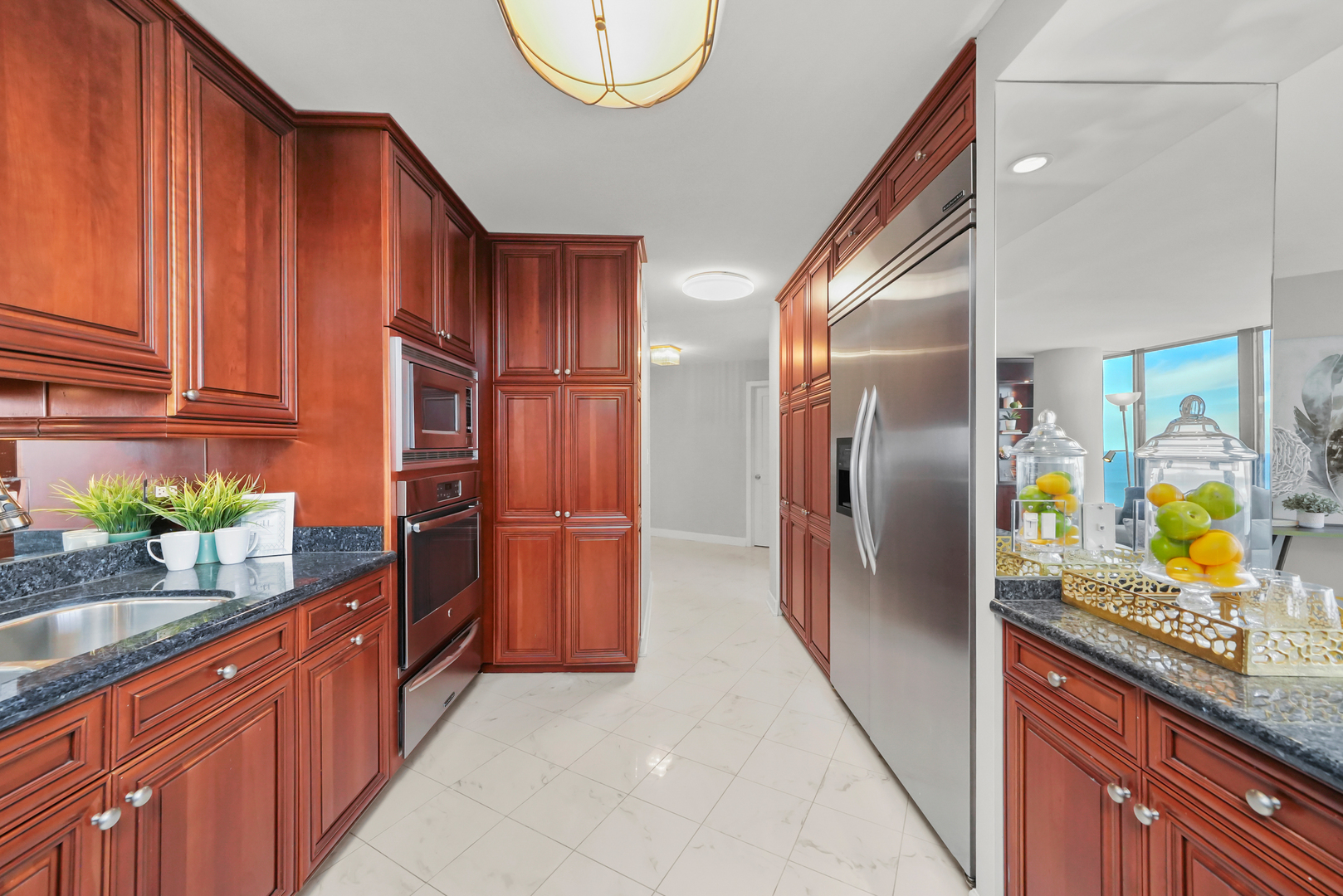 505 N LAKE SHORE Drive Unit: 6304-6305