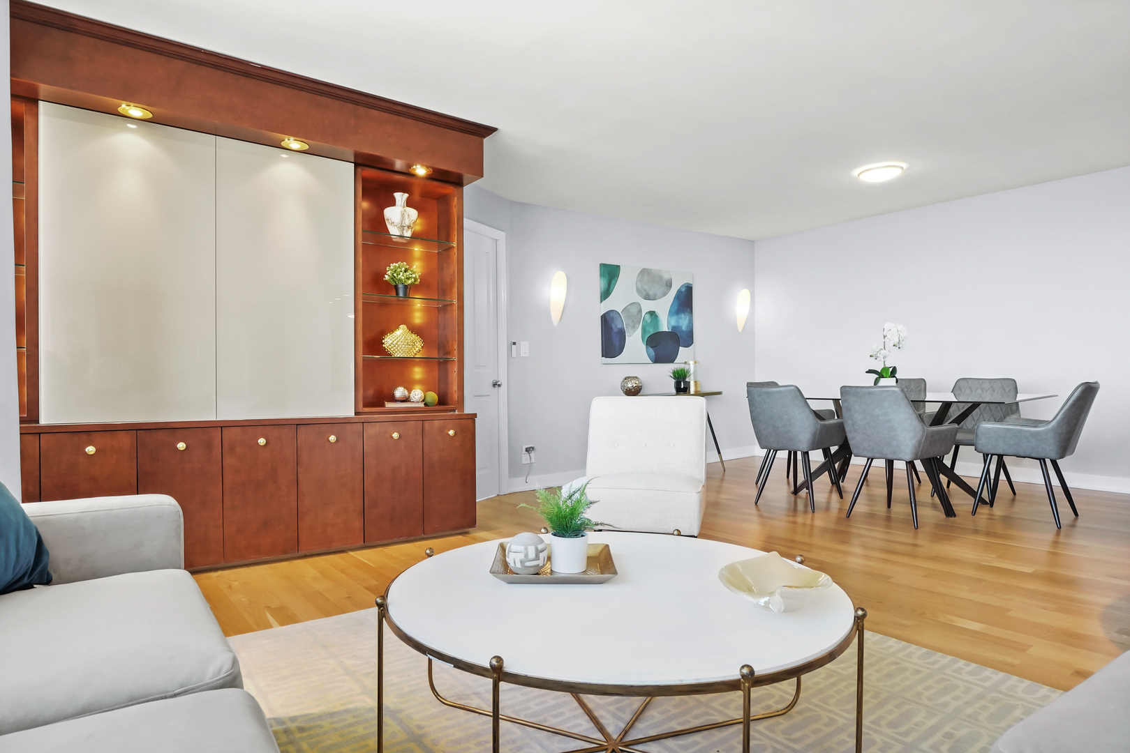 505 N LAKE SHORE Drive Unit: 6304-6305