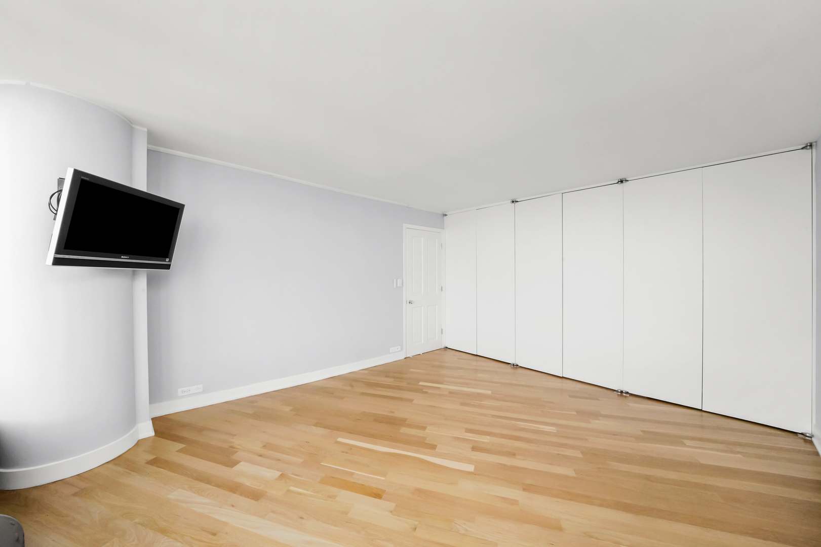 505 N LAKE SHORE Drive Unit: 6304-6305