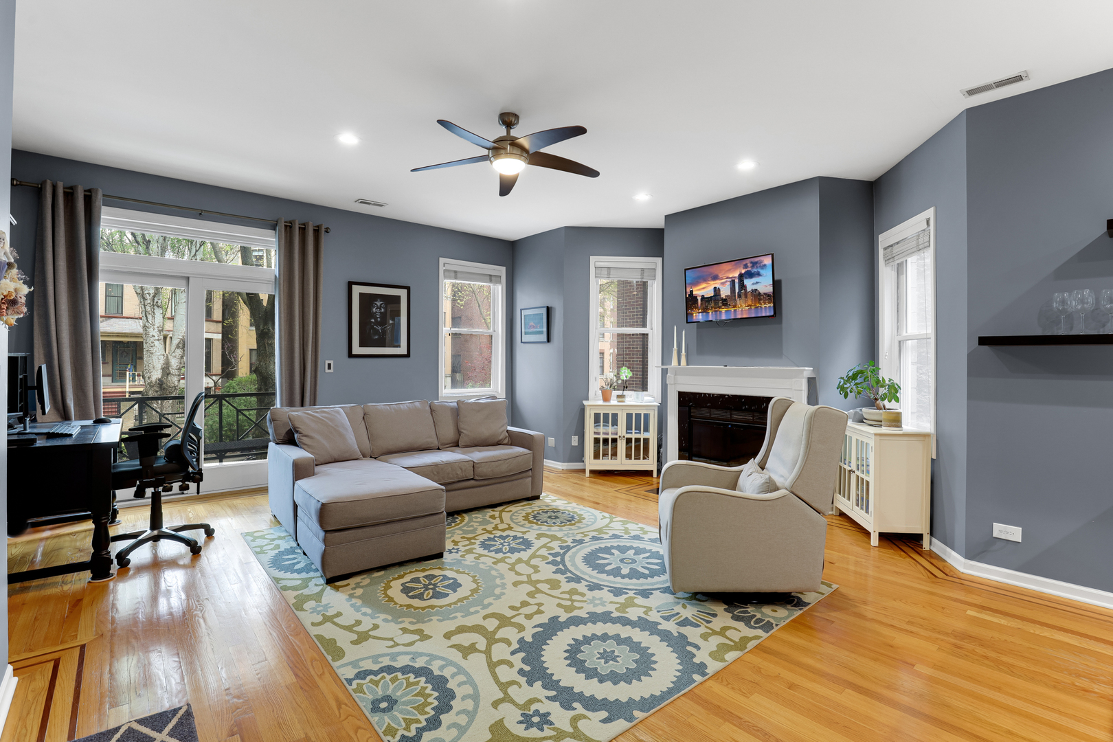 4114 N Kenmore Avenue Unit: 1S