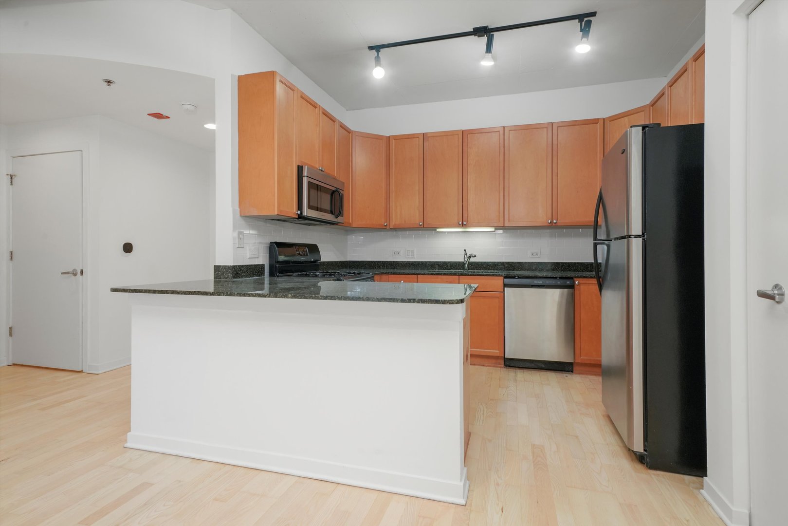 909 W Washington Boulevard Unit: 512
