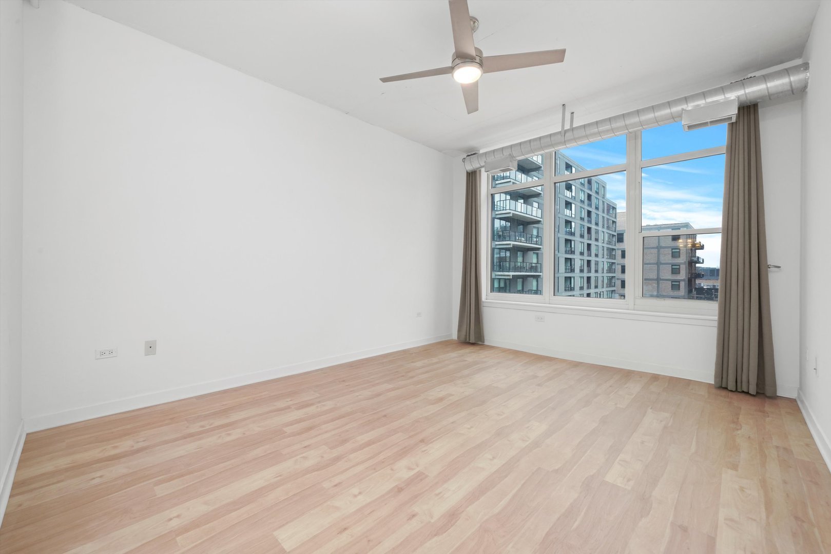 909 W Washington Boulevard Unit: 512