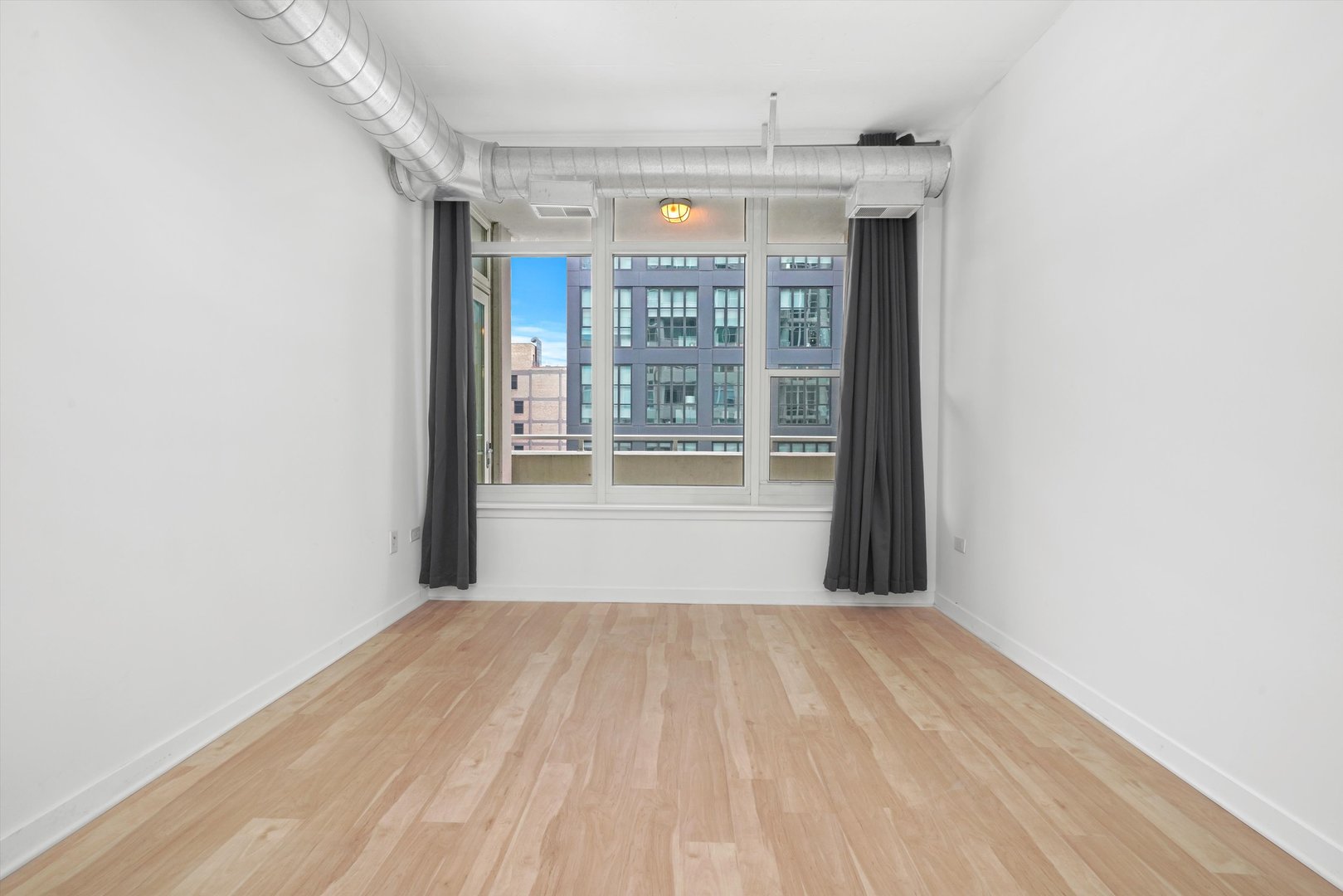 909 W Washington Boulevard Unit: 512