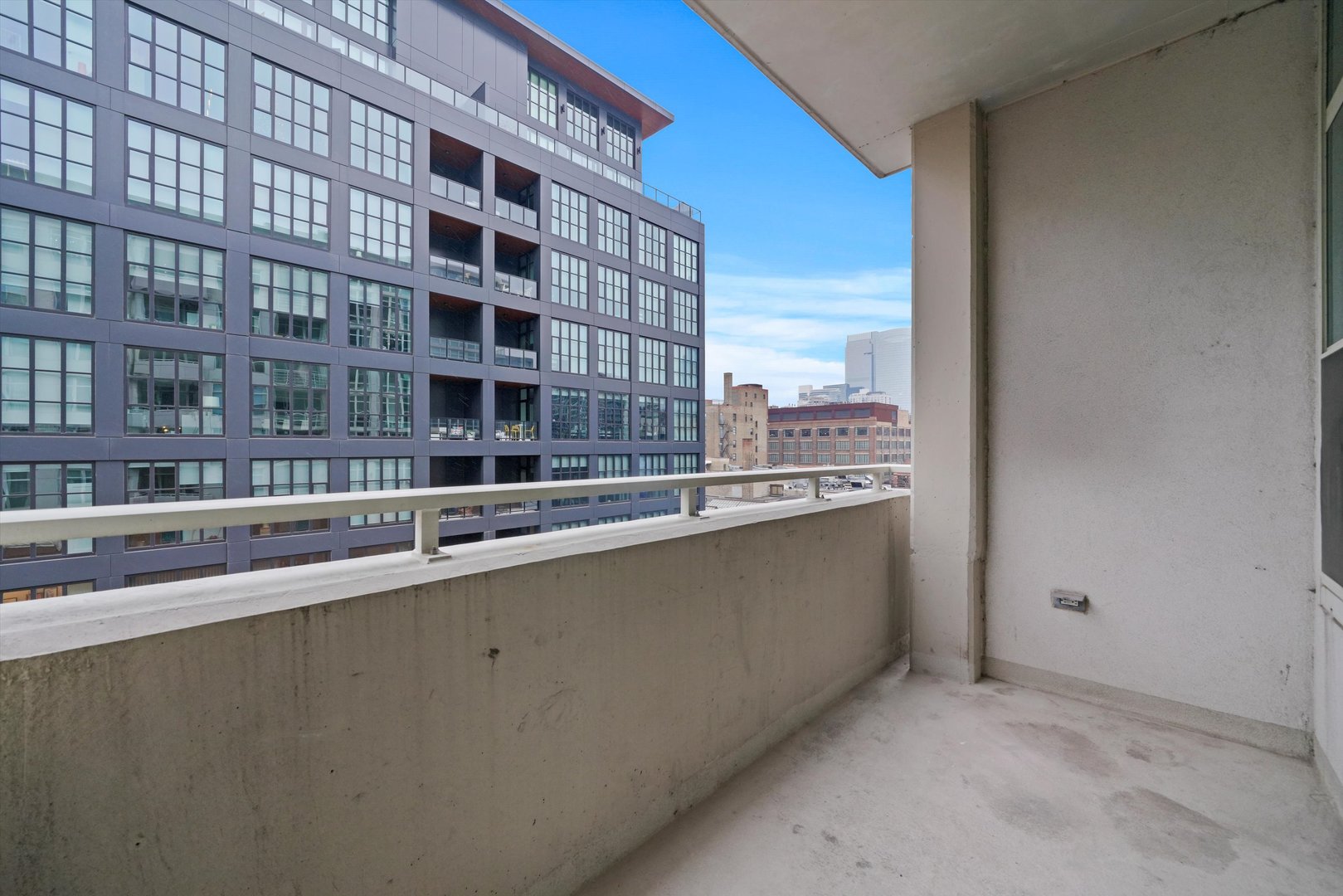 909 W Washington Boulevard Unit: 512