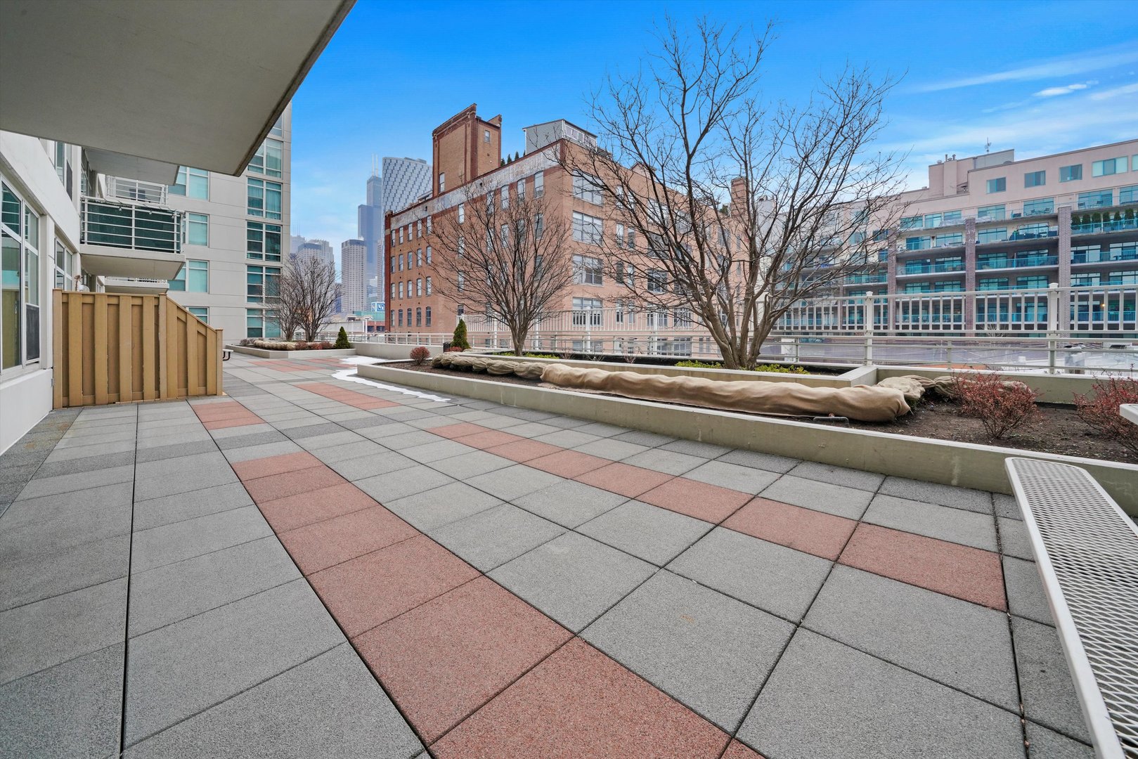 909 W Washington Boulevard Unit: 512