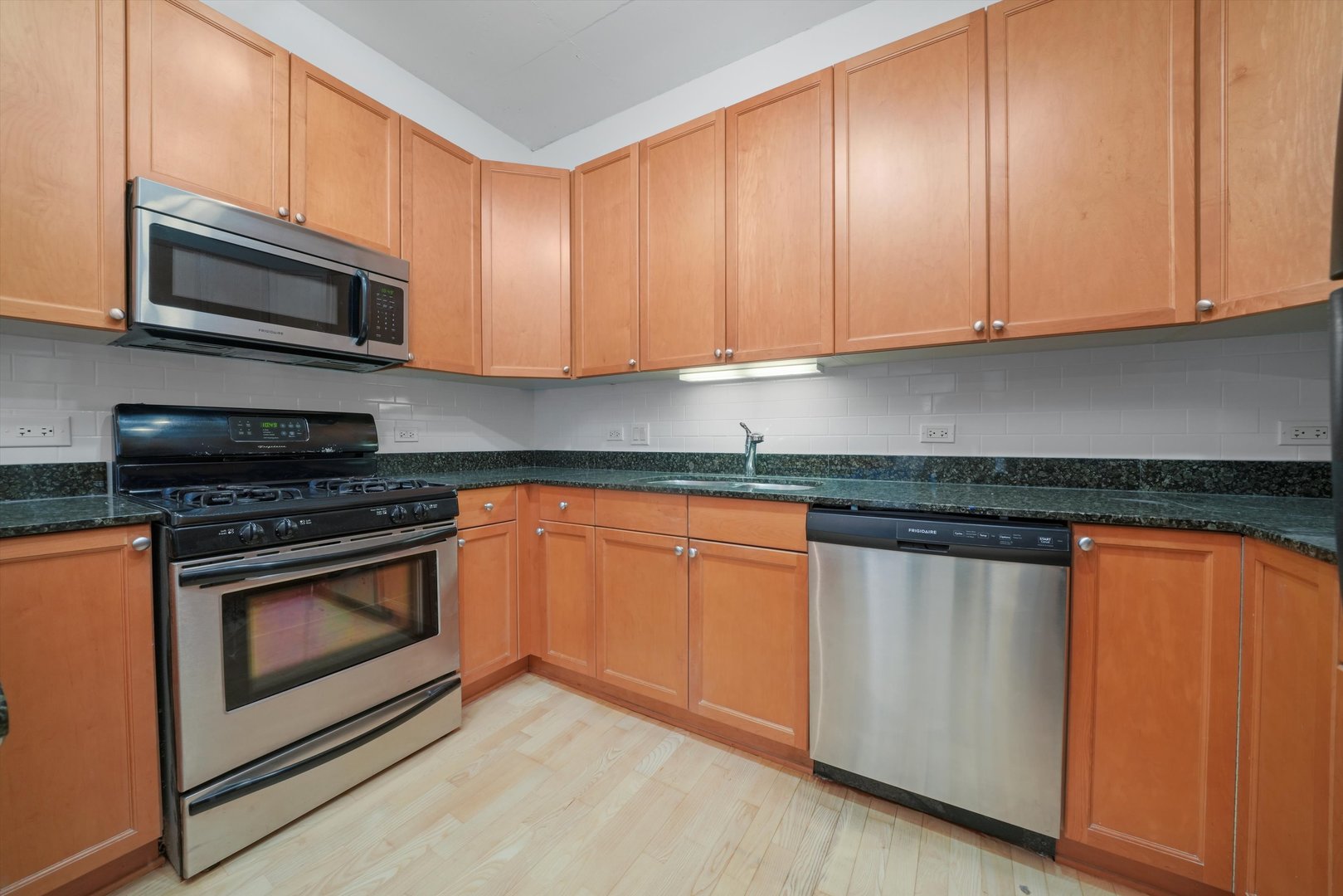 909 W Washington Boulevard Unit: 512