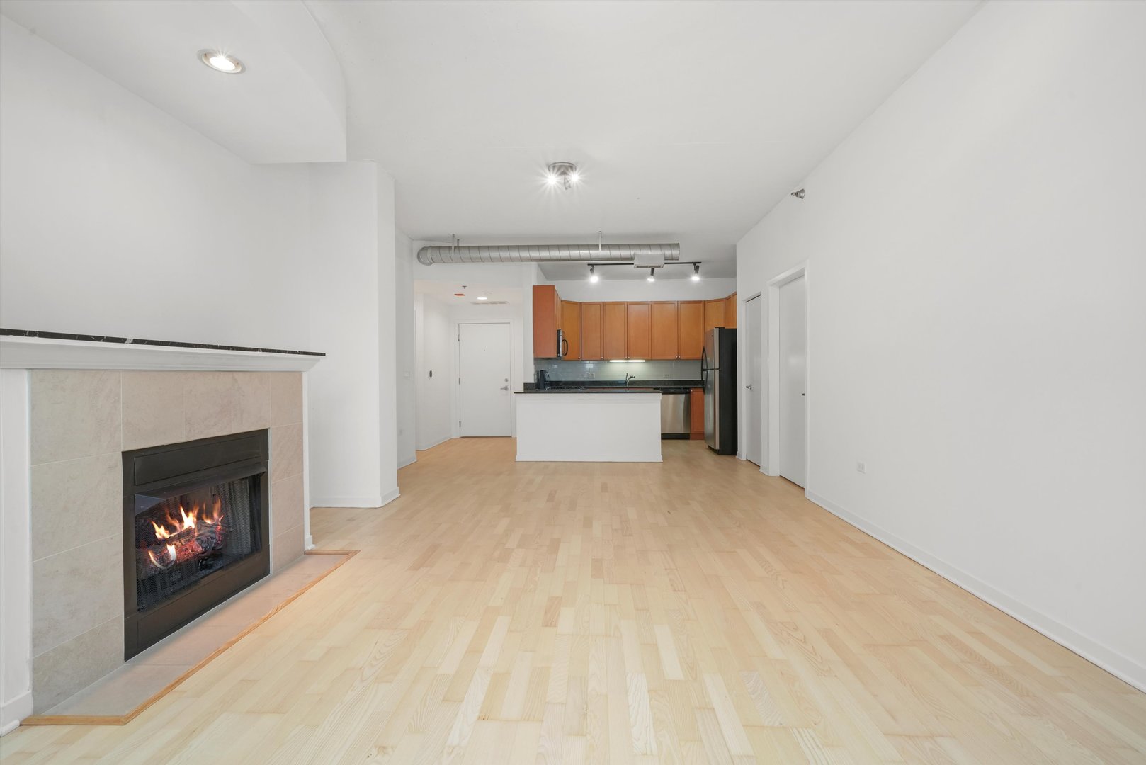 909 W Washington Boulevard Unit: 512