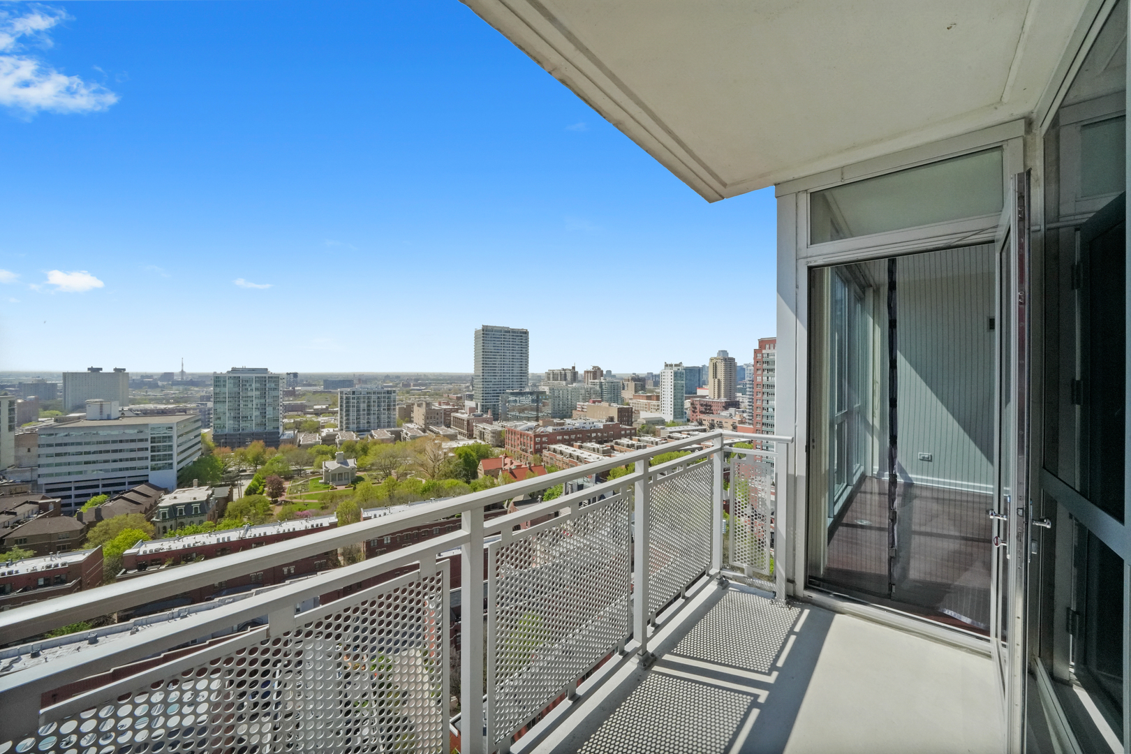 1841 S Calumet Avenue Unit: 1909