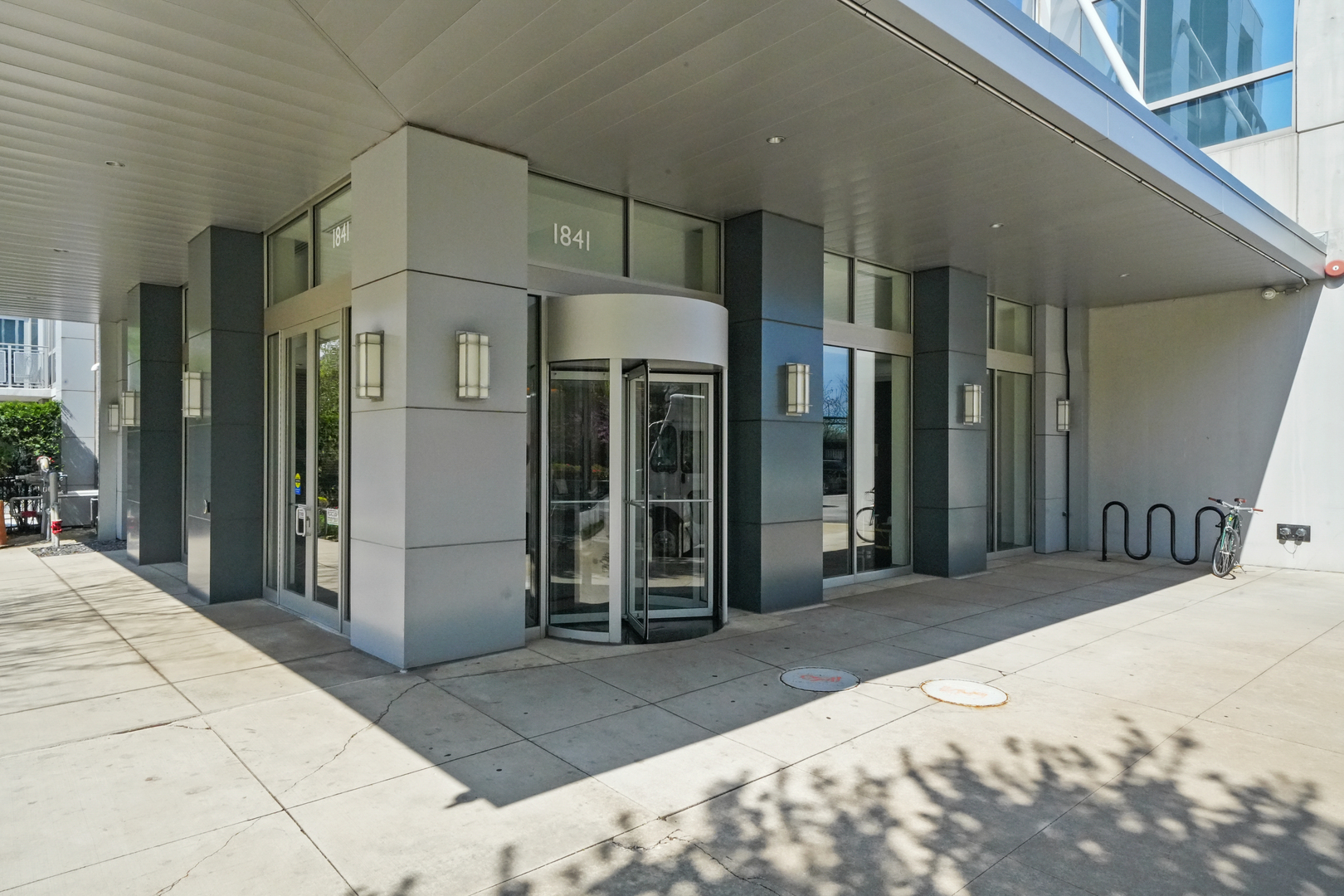1841 S Calumet Avenue Unit: 1909