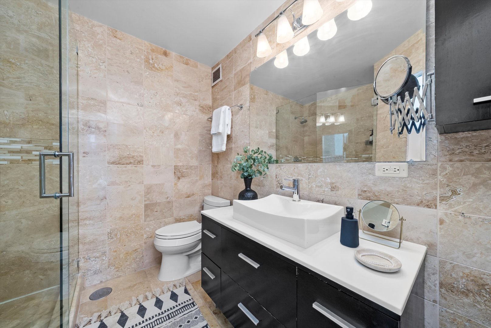 1445 N State Parkway Unit: 1804