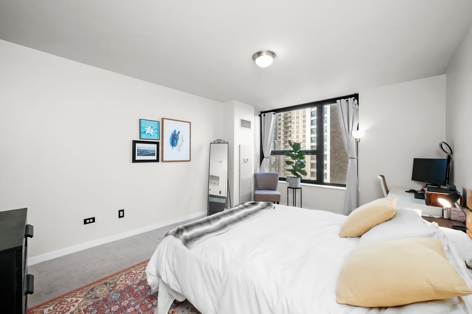 1160 S Michigan Avenue Unit: 1005