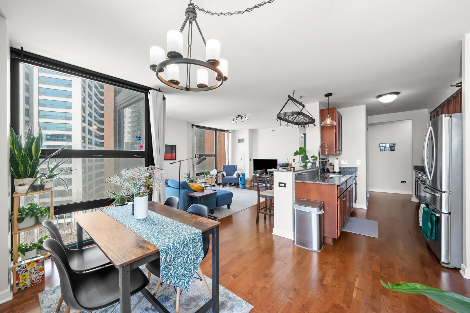 1160 S Michigan Avenue Unit: 1005