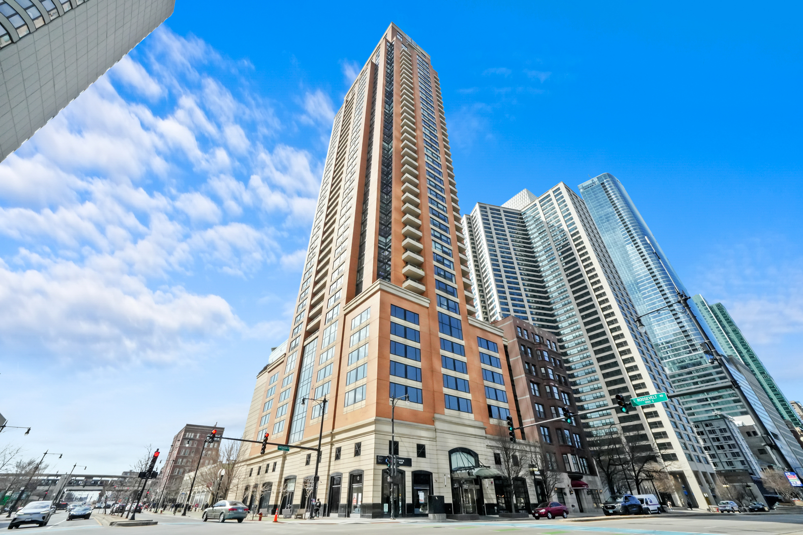 1160 S Michigan Avenue Unit: 1005