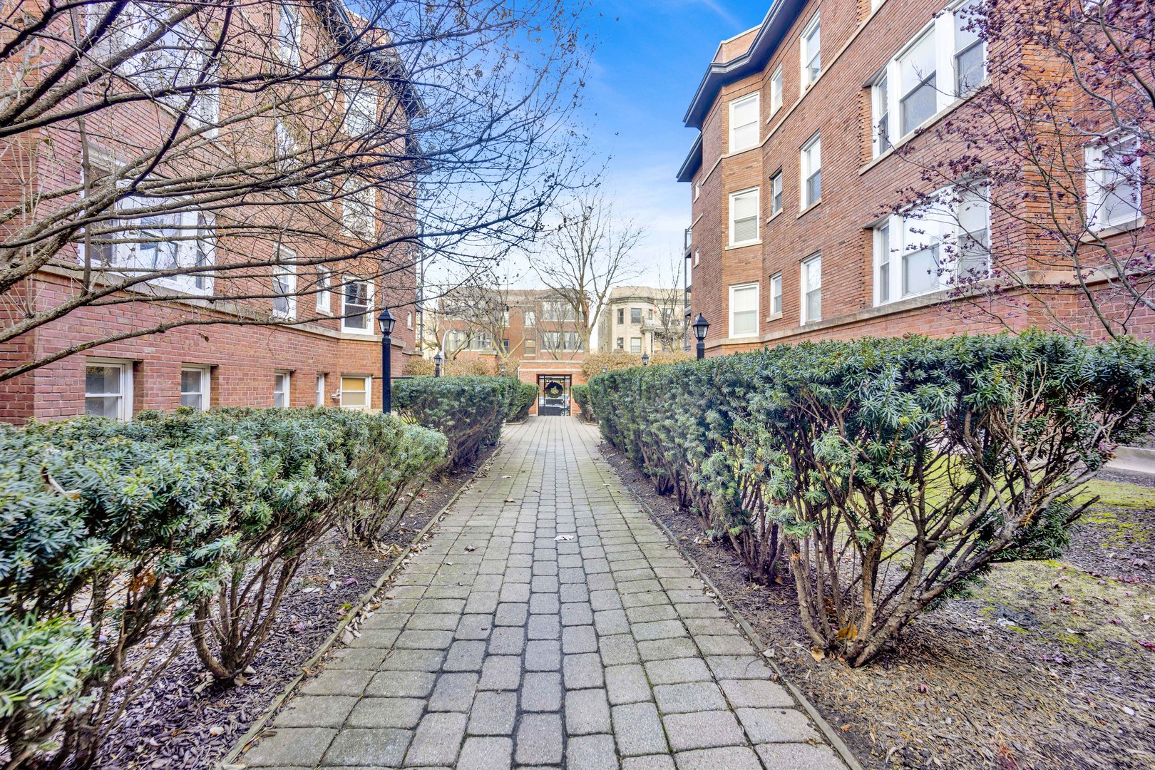 847 W Belle Plaine Avenue Unit: G