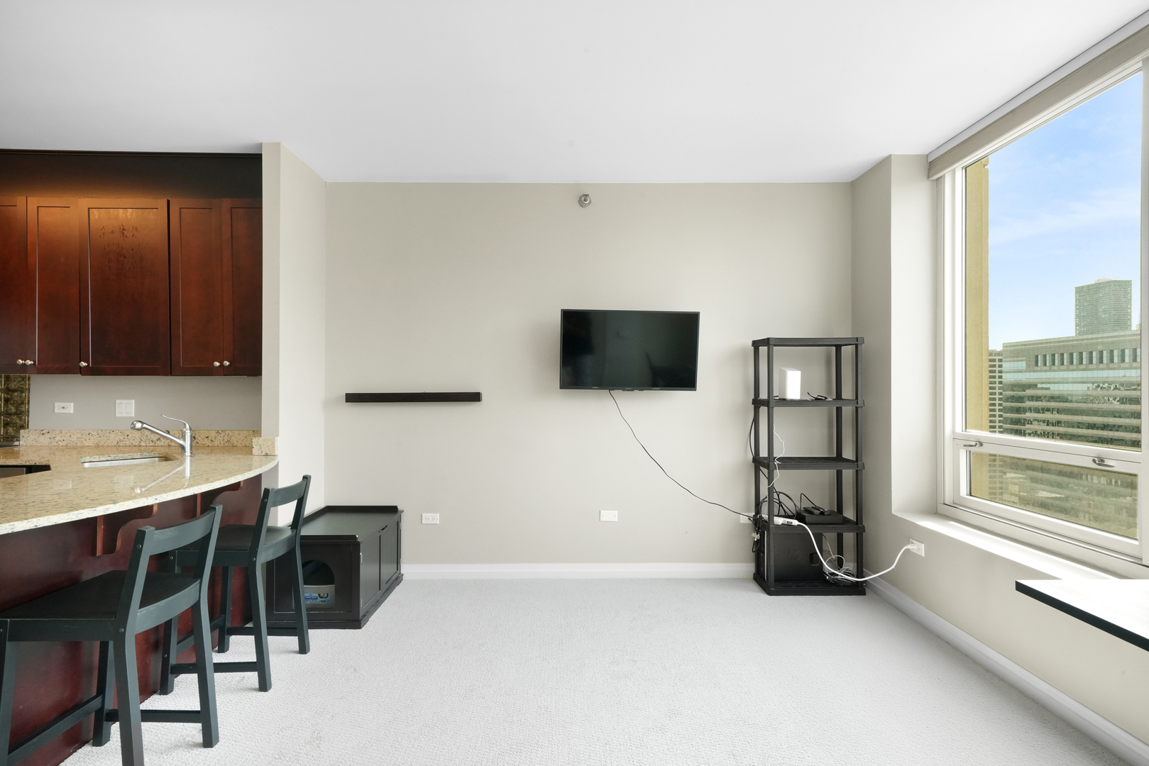 33 W Ontario Street Unit: 39C