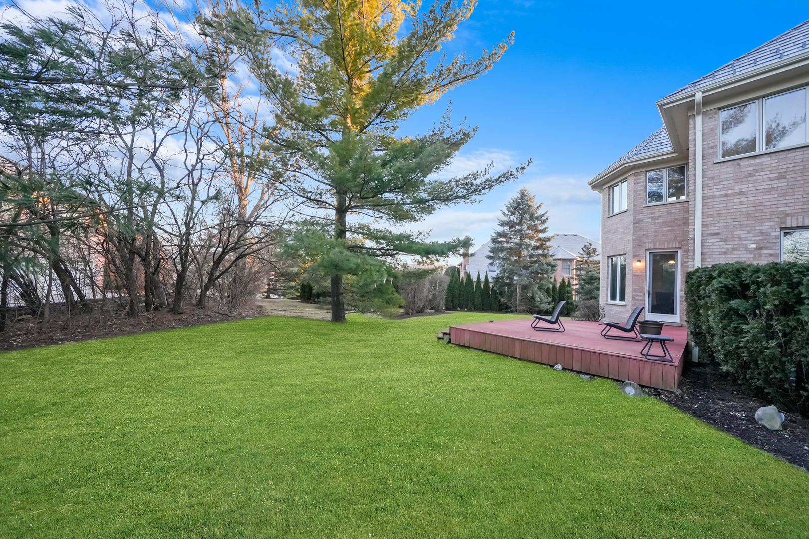 9127 W FALLING WATERS Drive
