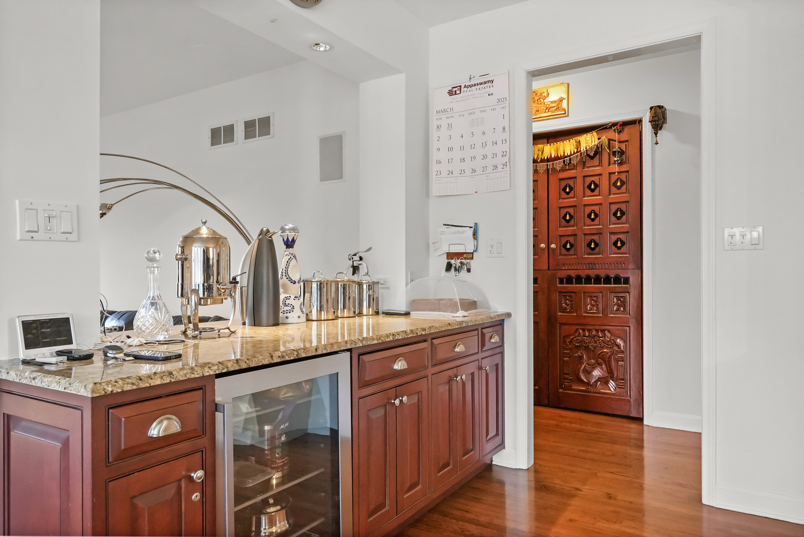 9127 W FALLING WATERS Drive