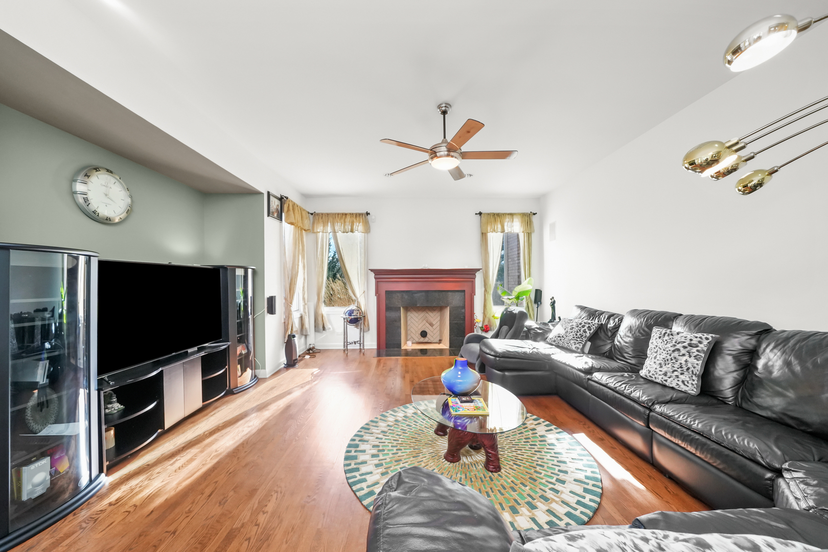 9127 W FALLING WATERS Drive