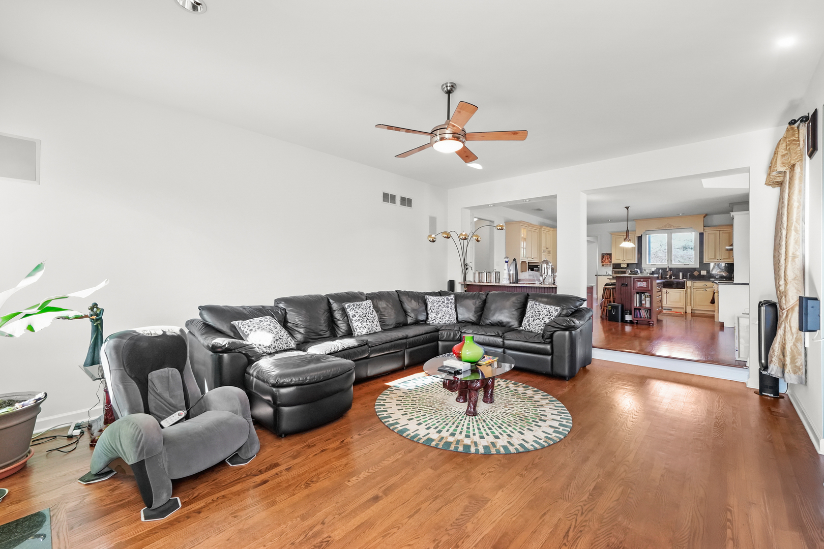 9127 W FALLING WATERS Drive